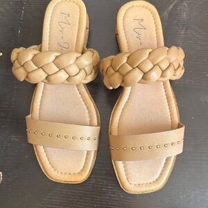 Silas sandal